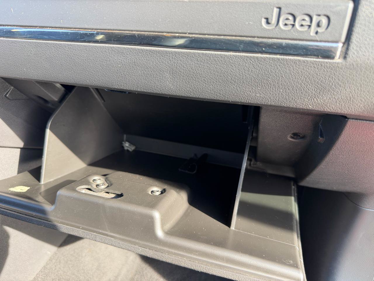 Used 2012 Jeep Patriot Limited w/ Sun/Sound Group AWD/4WD image 47