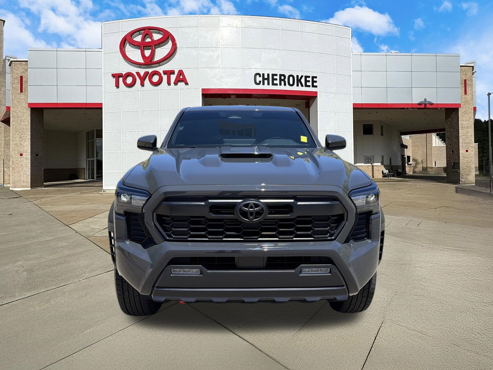Used 2025 Toyota Tacoma TRD Sport RWD image 2