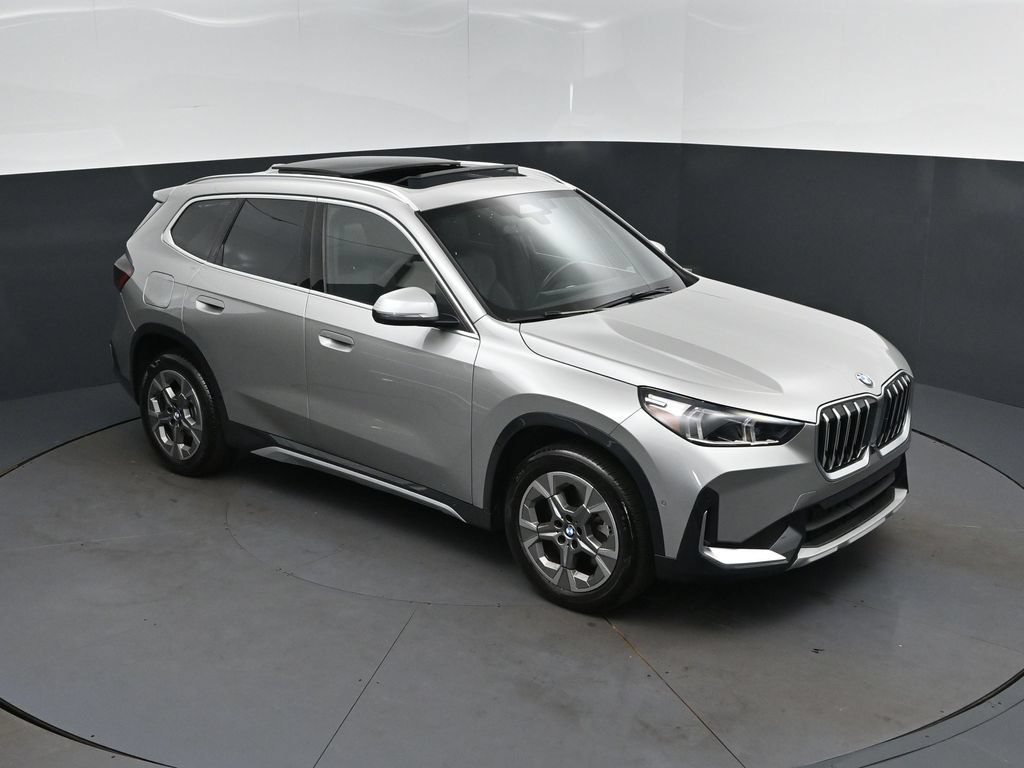 Certified 2025 BMW X1 xDrive28i AWD/4WD image 36