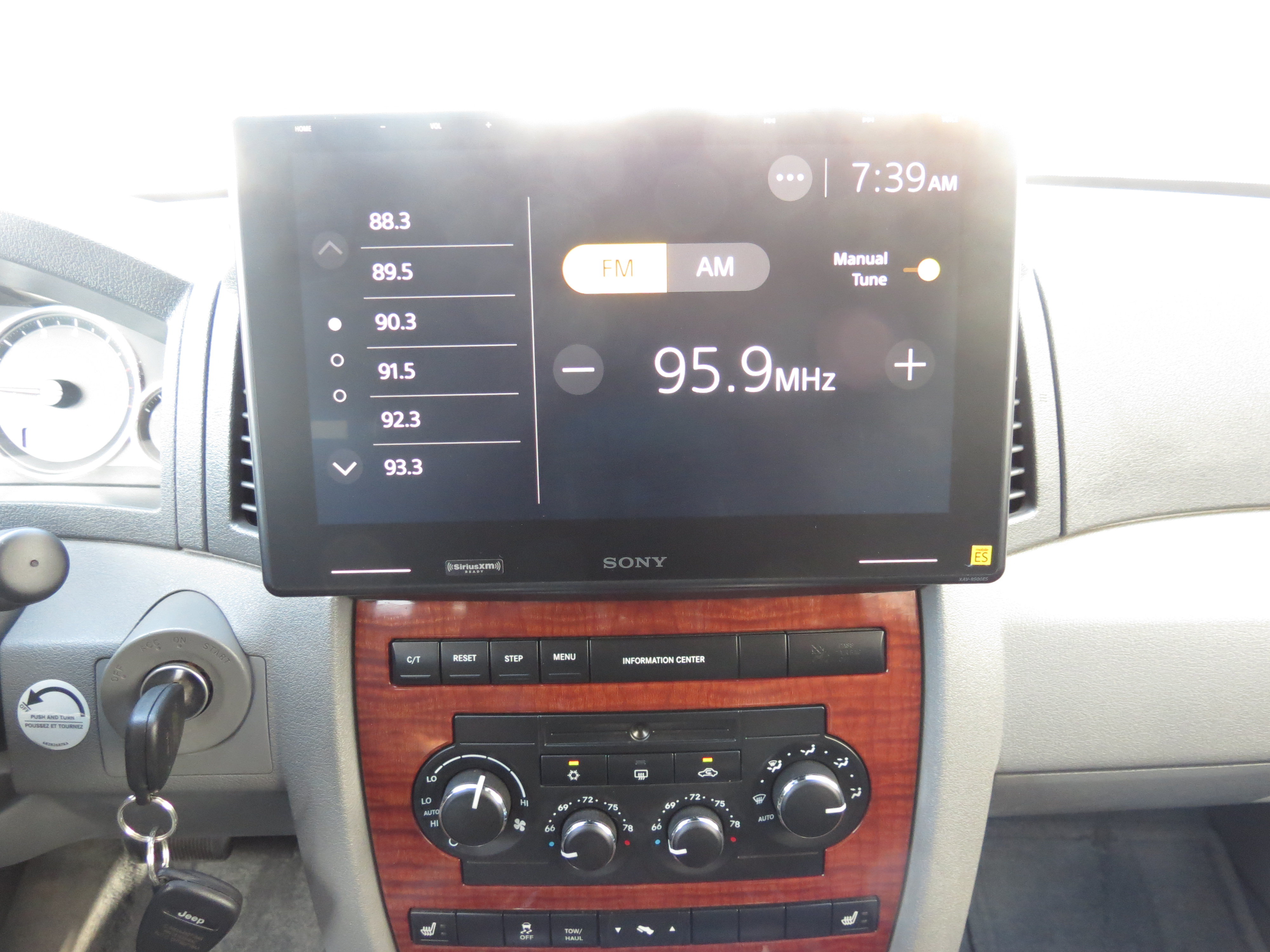 Used 2005 Jeep Grand Cherokee Limited AWD/4WD image 18
