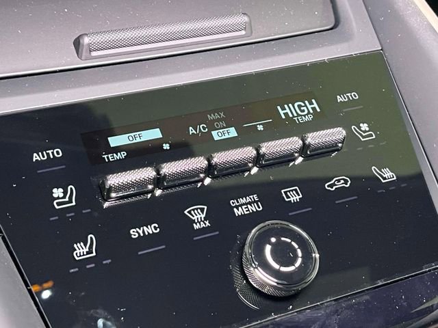 New 2026 Porsche Macan 4 Electric image 36