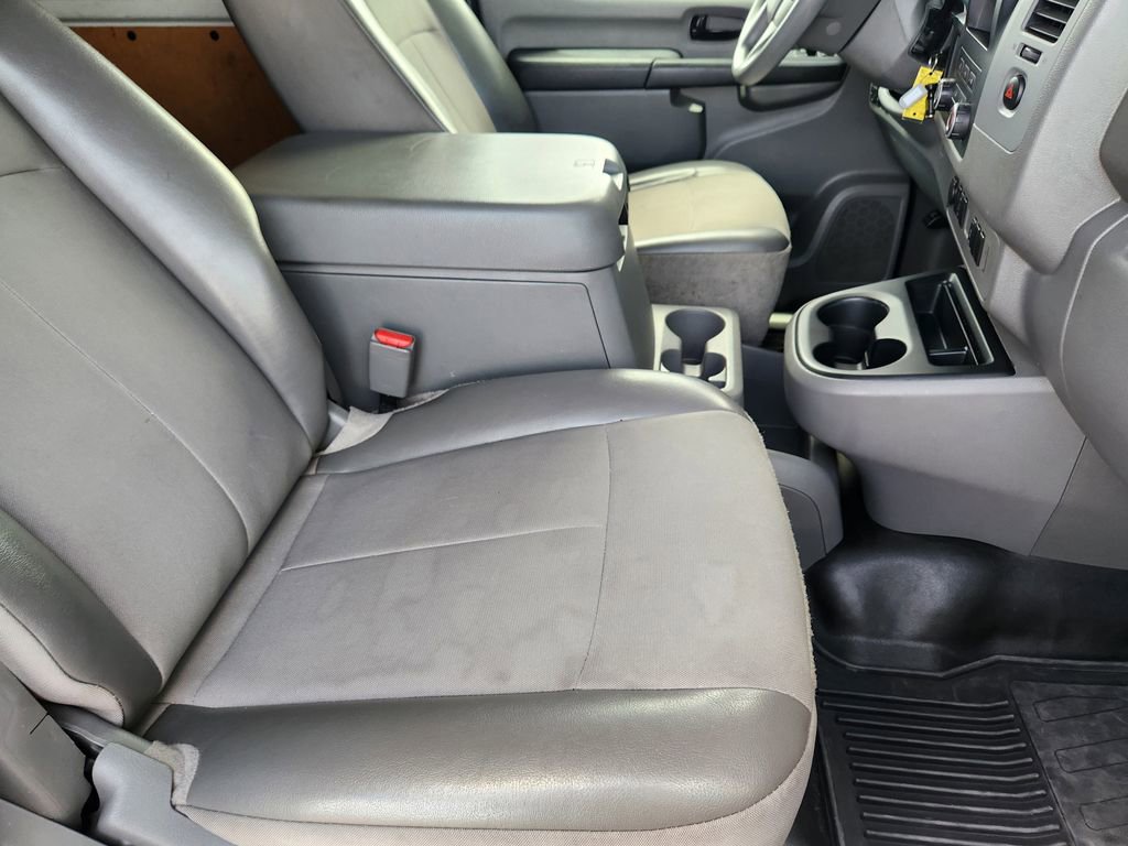 Used 2020 Nissan NV 2500 SV RWD image 5
