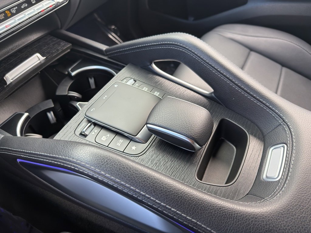 Used 2022 Mercedes-Benz GLE 350 4MATIC w/ Premium Package image 23