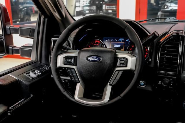 Used 2021 Ford F250 Lariat w/ Lariat Ultimate Package AWD/4WD image 17
