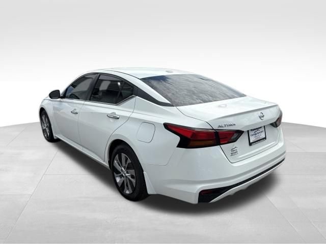 Used 2019 Nissan Altima 2.5 S FWD image 11