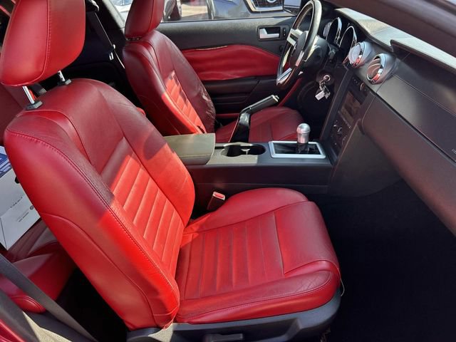 Used 2007 Ford Mustang GT Premium RWD image 25