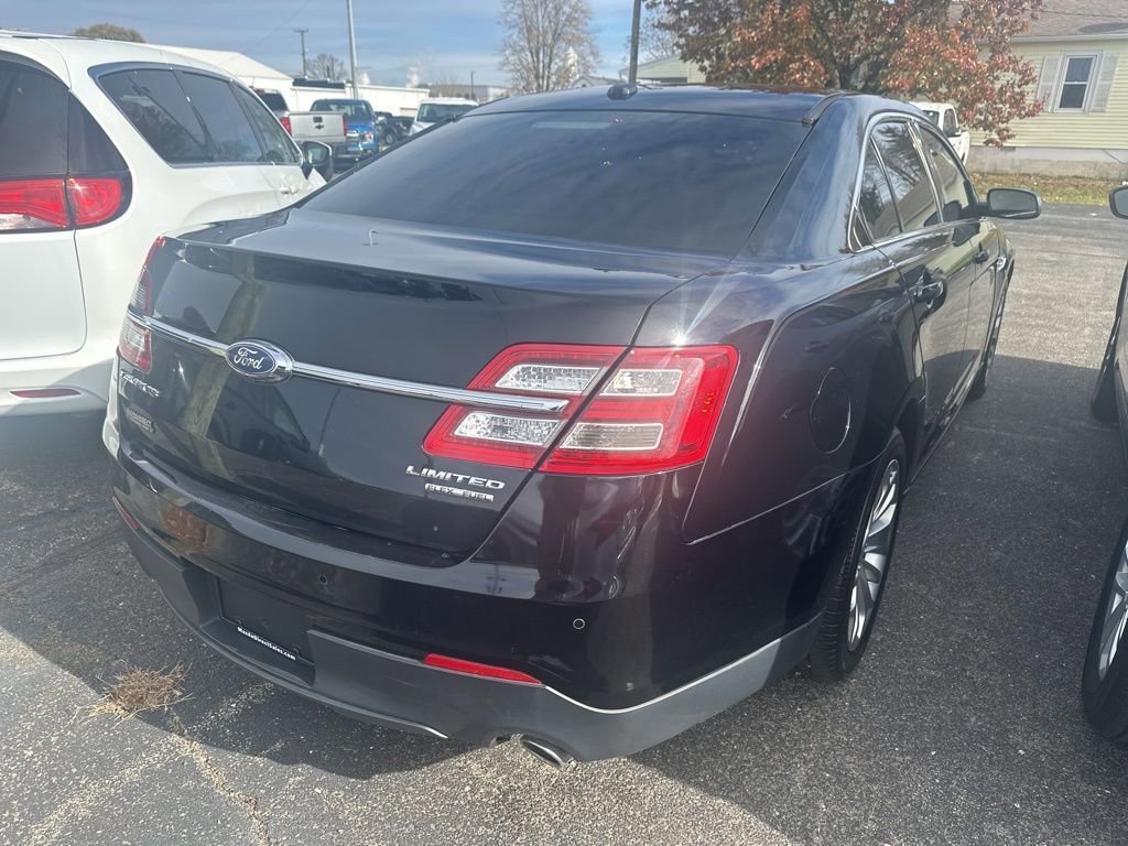 Used 2017 Ford Taurus Limited FWD image 12