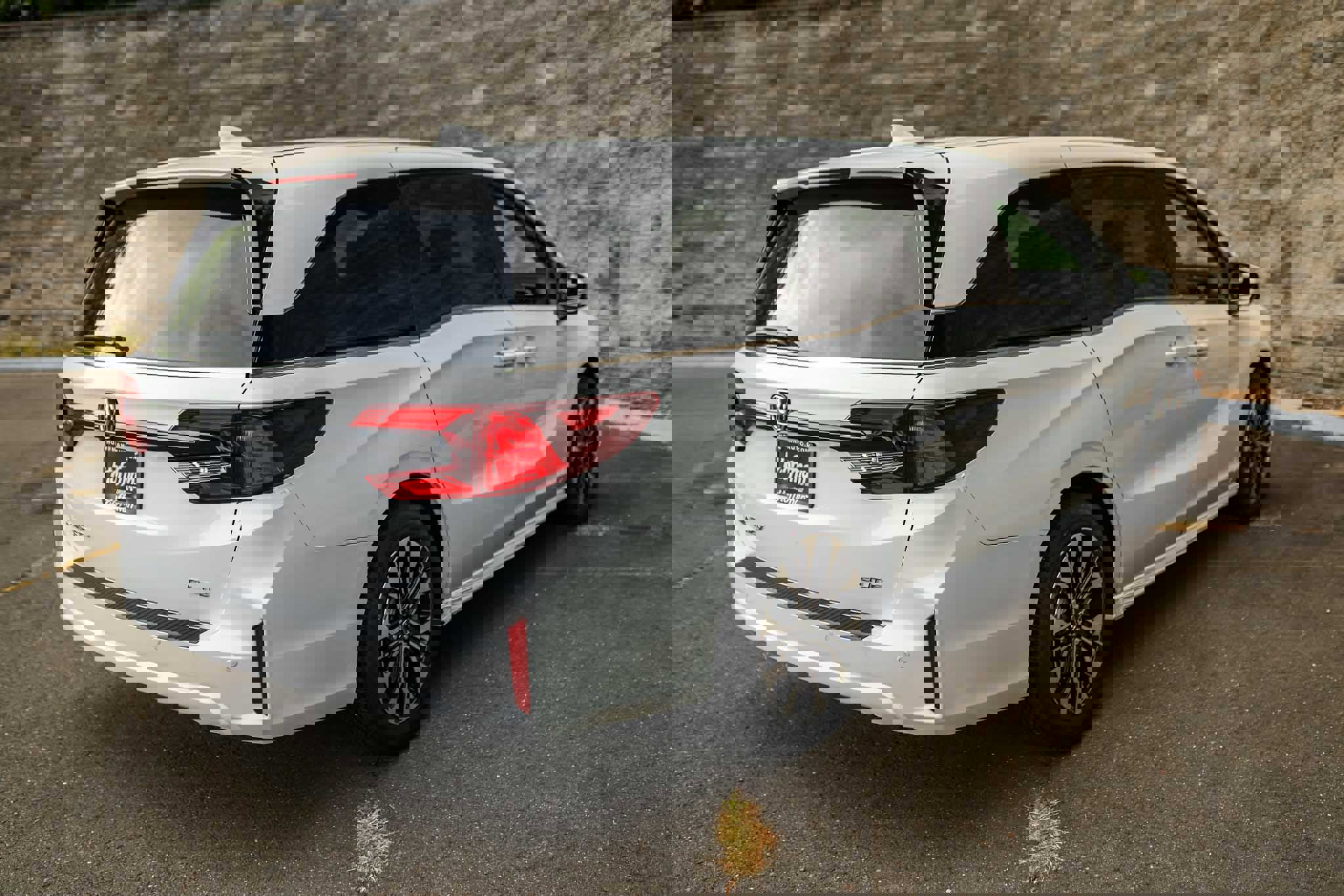 New 2026 Honda Odyssey Elite image 4