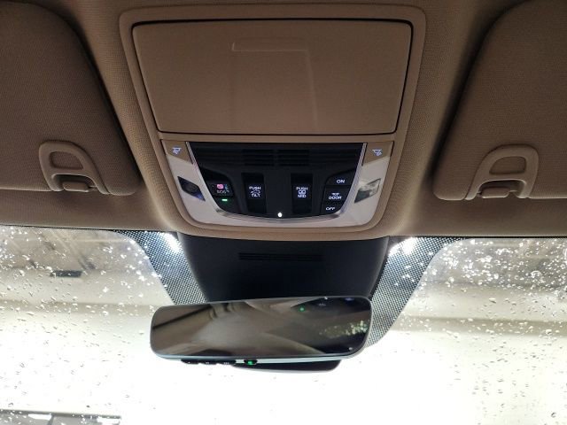 Used 2025 Acura MDX w/ Technology Package image 18