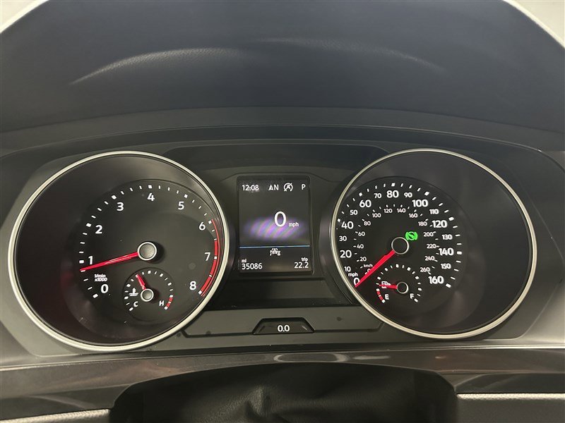 Used 2021 Volkswagen Tiguan SE w/ Panoramic Sunroof Package image 25