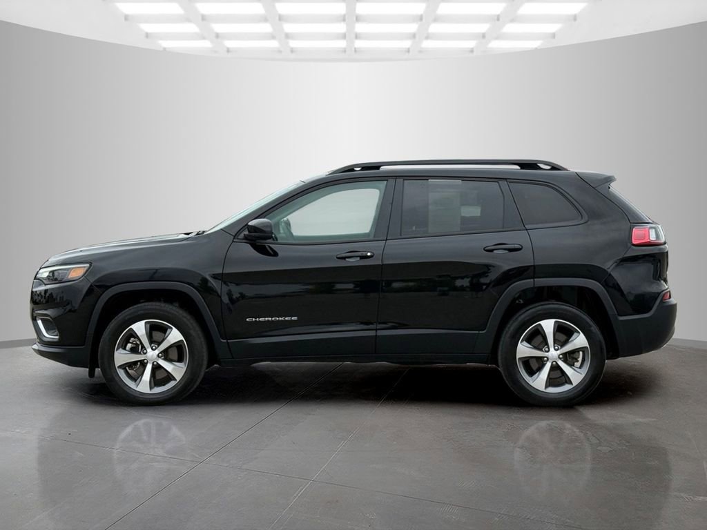 Used 2022 Jeep Cherokee Limited image 4