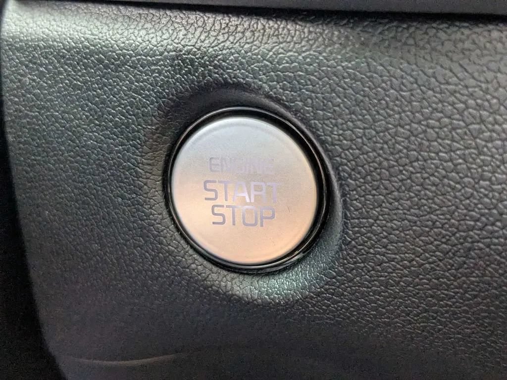 Used 2026 Kia Sorento LX FWD image 26