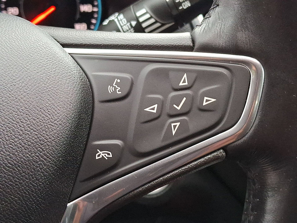 Used 2019 Chevrolet Equinox Premier AWD/4WD image 24