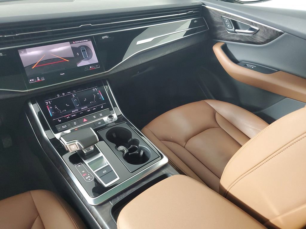 Used 2021 Audi Q7 3.0T Premium AWD/4WD image 17