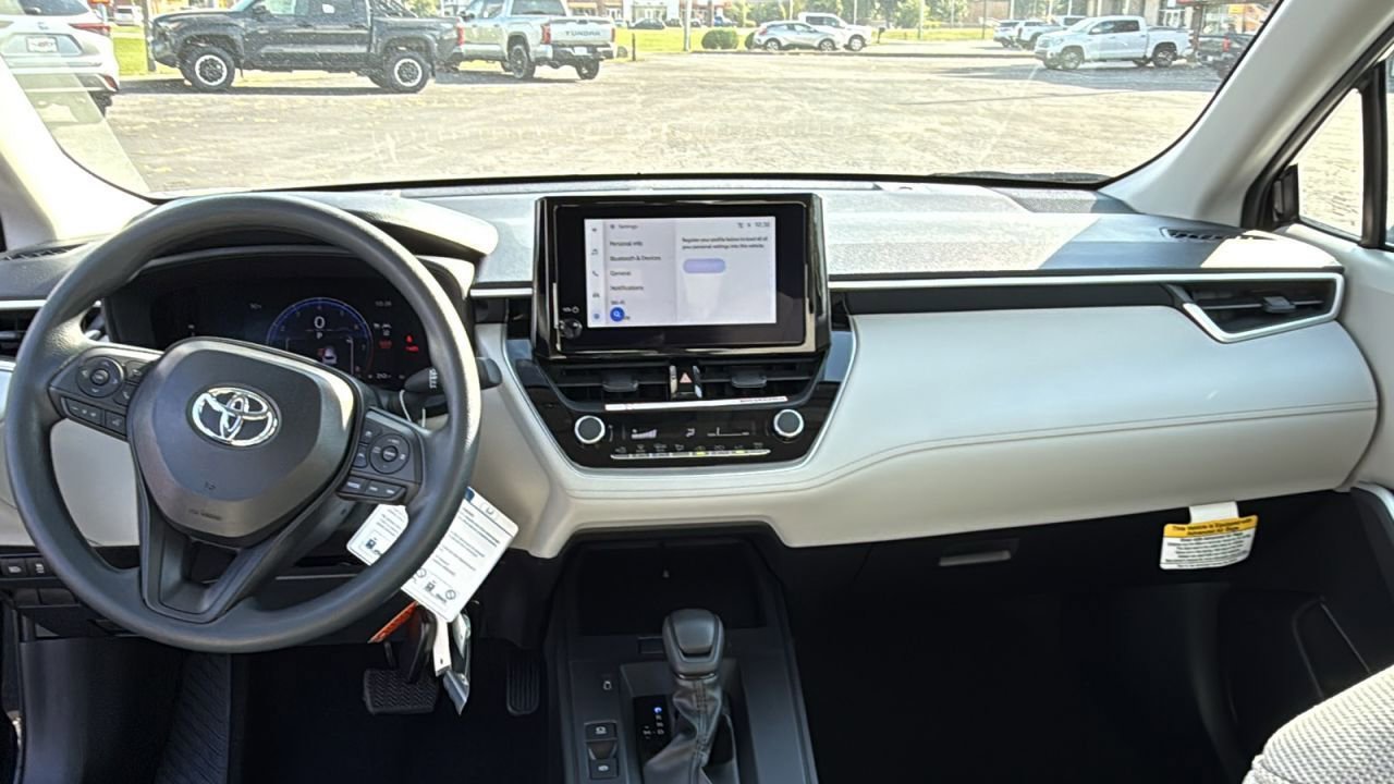 New 2026 Toyota Corolla Cross L image 29