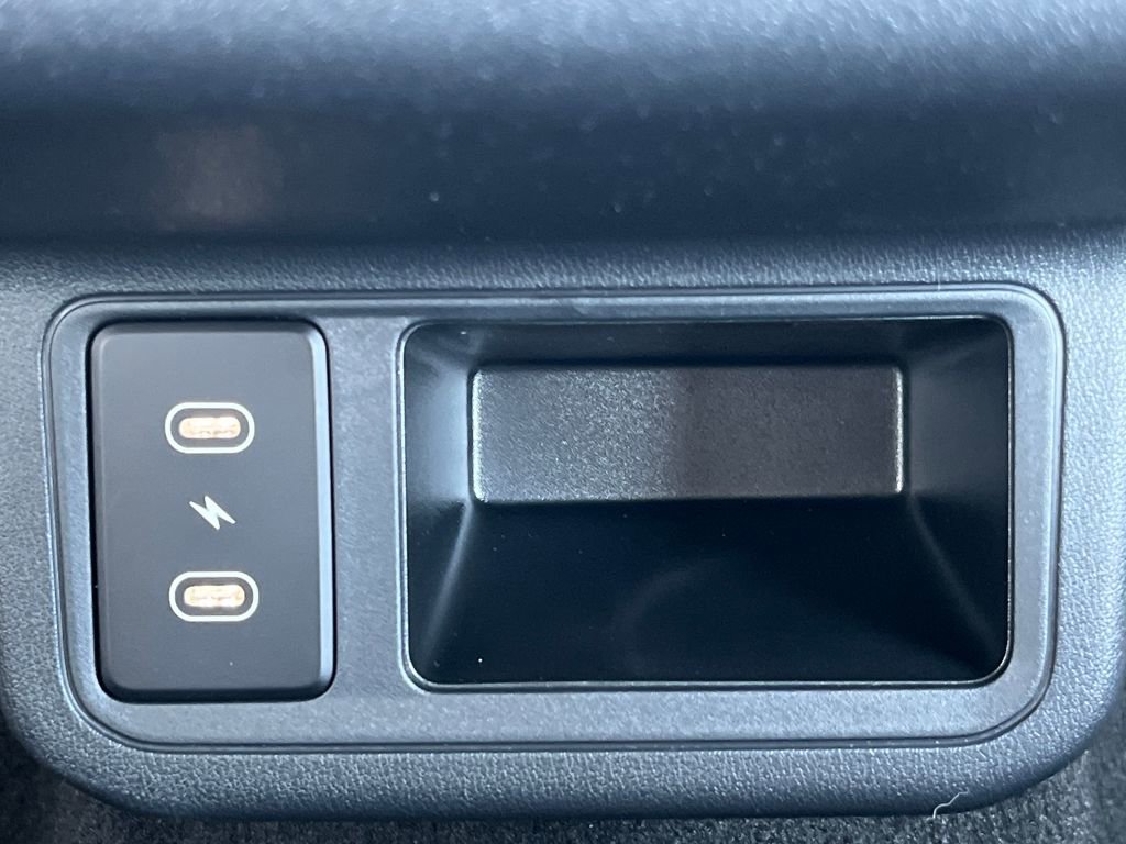 New 2026 Kia K4 LXS FWD image 32