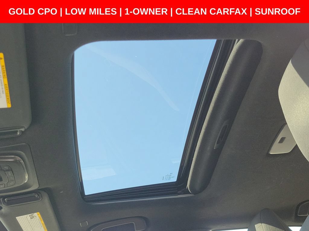 Used 2024 Toyota Corolla SE w/ SE Package FWD image 5