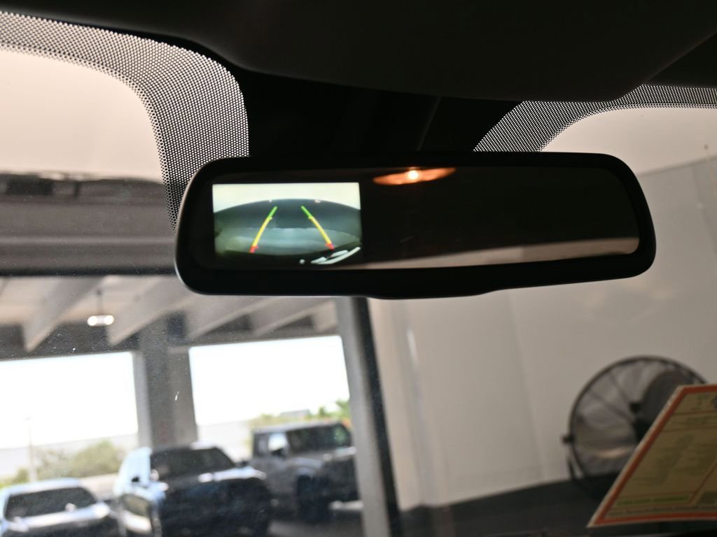 Used 2018 RAM 1500 Express image 19