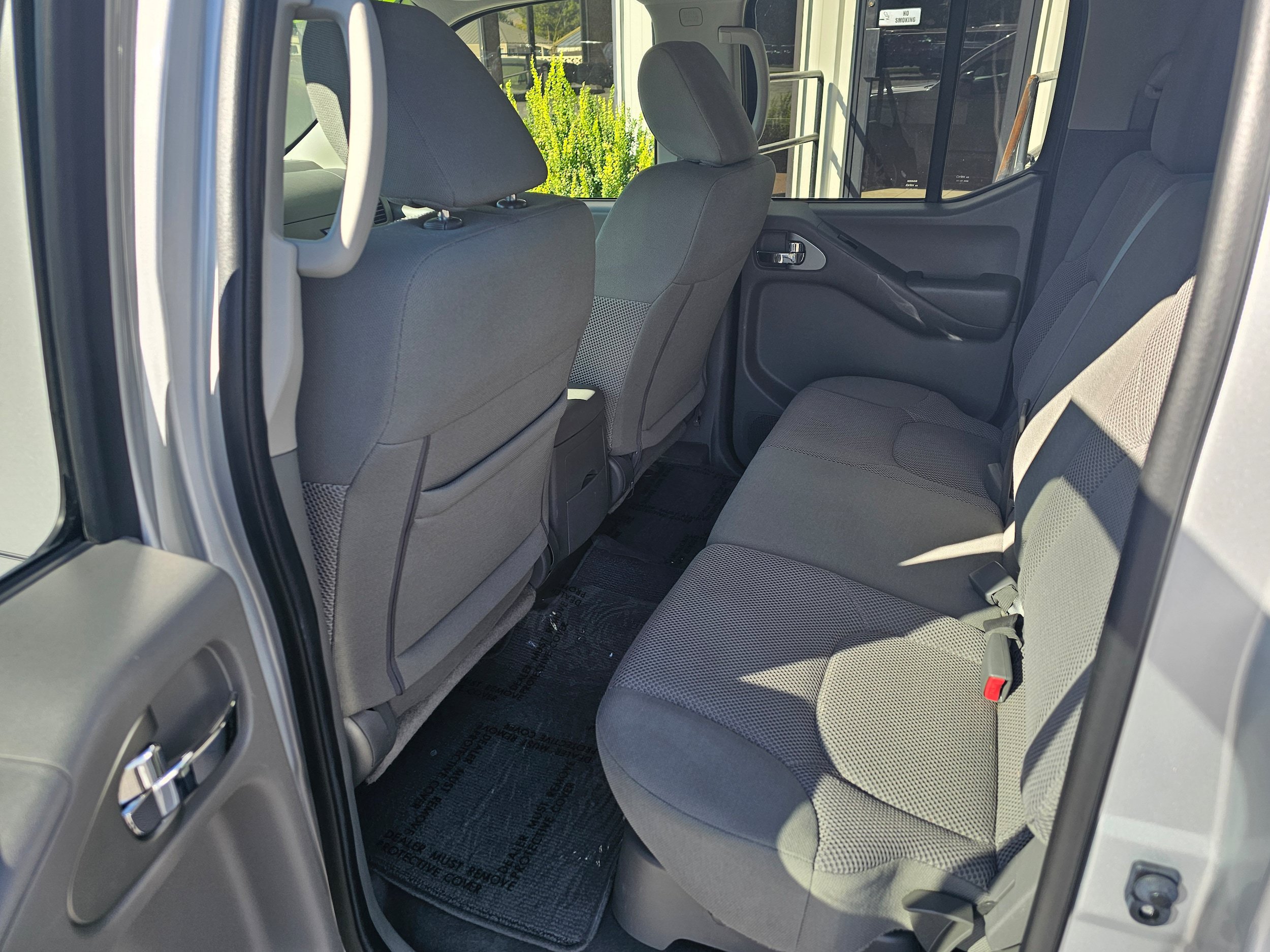 Used 2019 Nissan Frontier SV RWD image 18