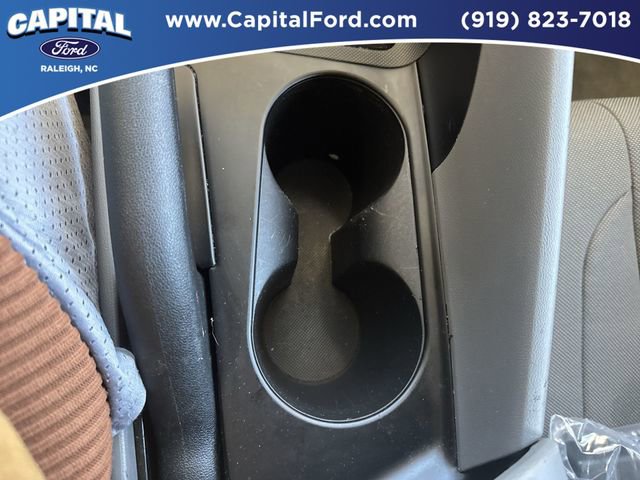 Used 2024 Hyundai Elantra SE image 30