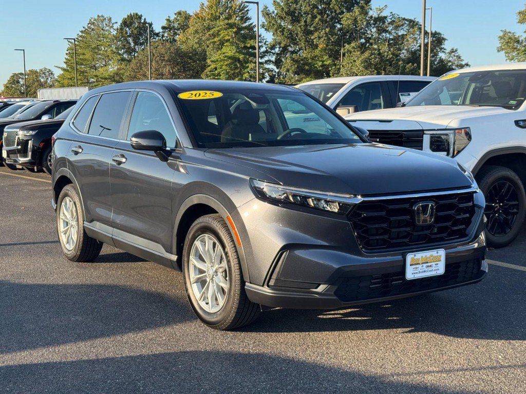 Used 2025 Honda CR-V EX image 2