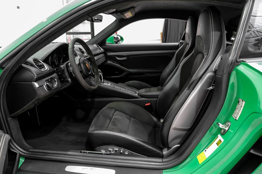 Used 2022 Porsche 718 Cayman GT4 RWD image 7