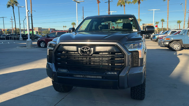 Used 2025 Toyota Tundra SR5 w/ SR5 Convenience Package AWD/4WD image 2