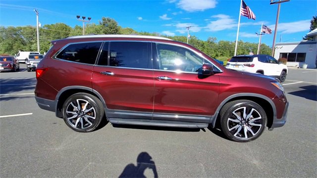 Used 2022 Honda Pilot Touring image 9