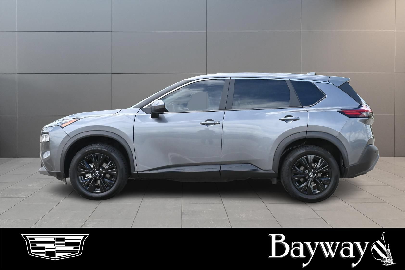 Used 2023 Nissan Rogue SV AWD/4WD image 5