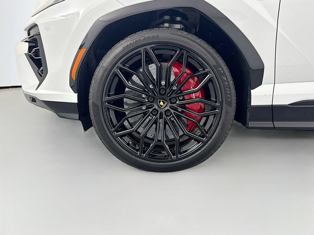 Used 2025 Lamborghini Urus Performante AWD/4WD image 31