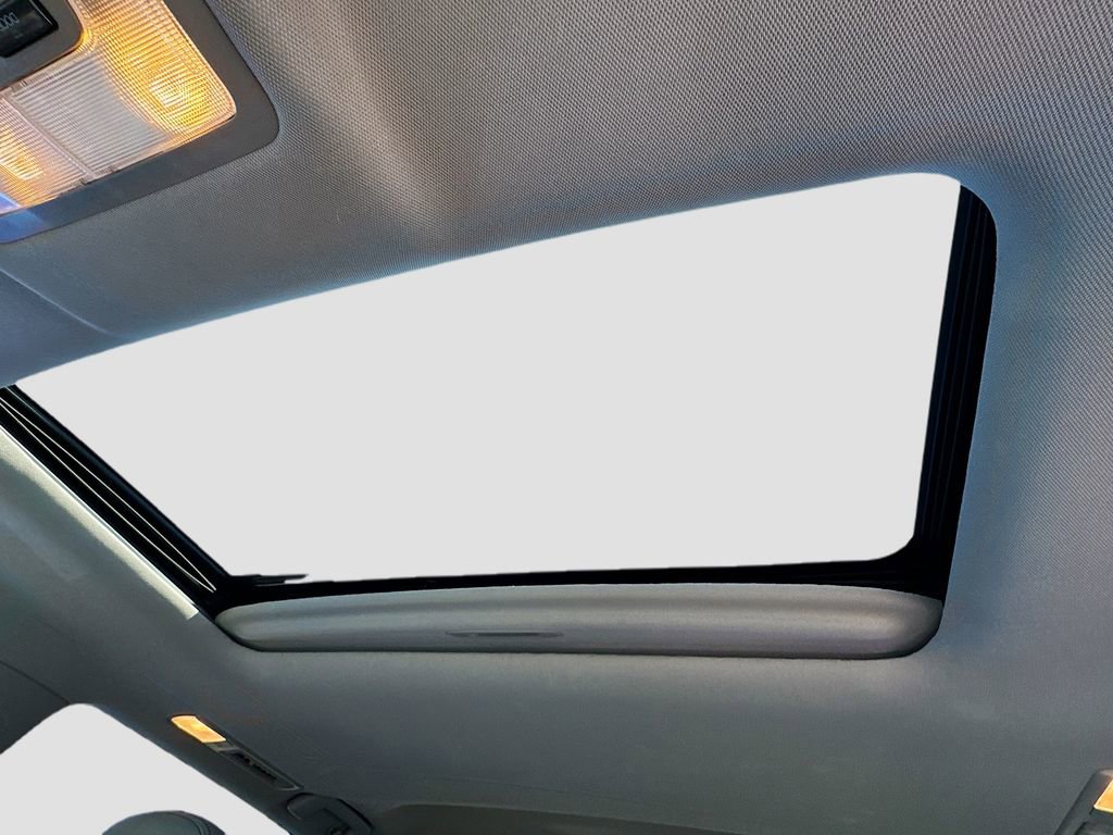 Used 2018 Toyota Highlander XLE AWD/4WD image 20