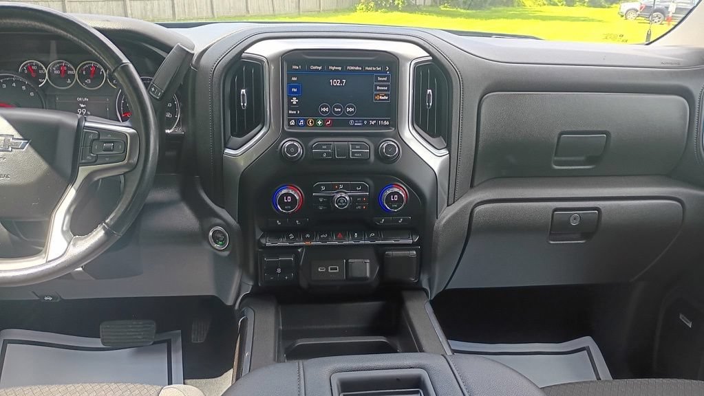 Used 2021 Chevrolet Silverado 1500 RST w/ Convenience Package II AWD/4WD image 13