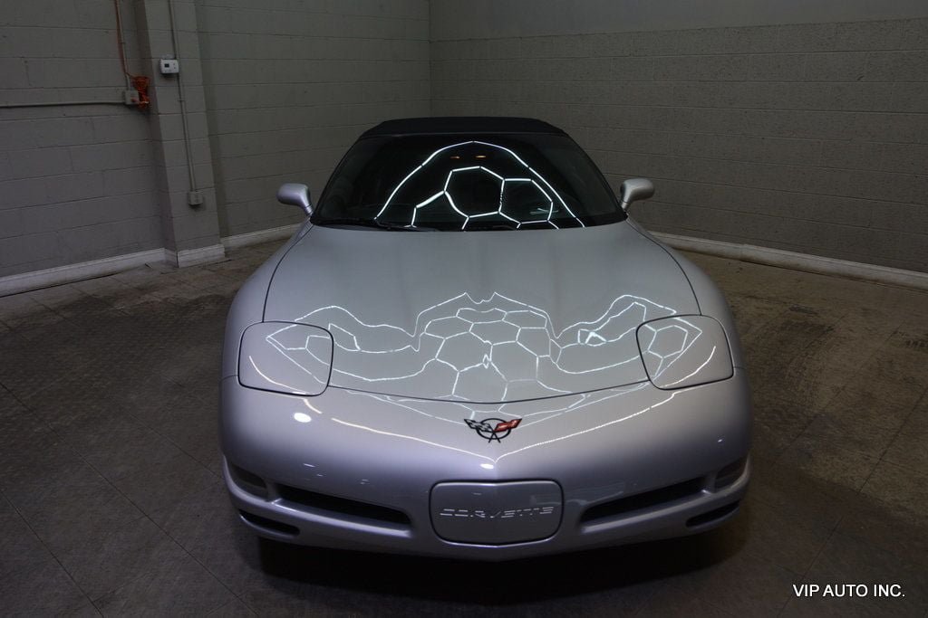 Used 2000 Chevrolet Corvette Convertible w/ Memory Pkg RWD image 4
