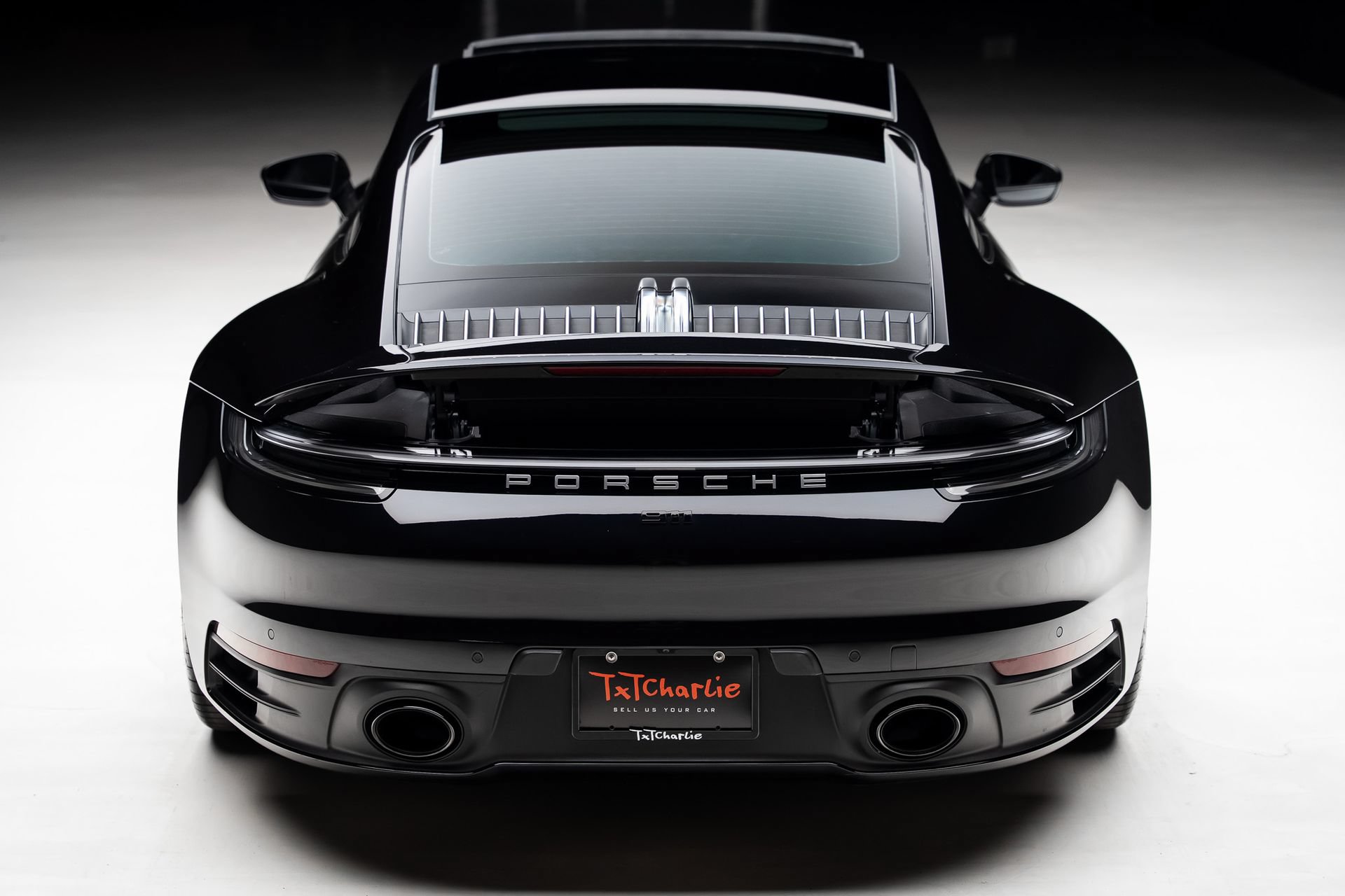 Used 2024 Porsche 911 Carrera 4 AWD/4WD image 24
