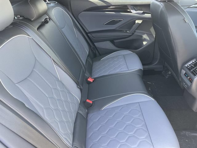 New 2026 Volkswagen Tiguan SE R-Line FWD image 26