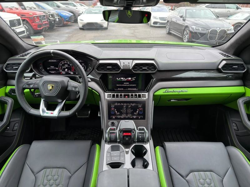 Used 2024 Lamborghini Urus S image 17