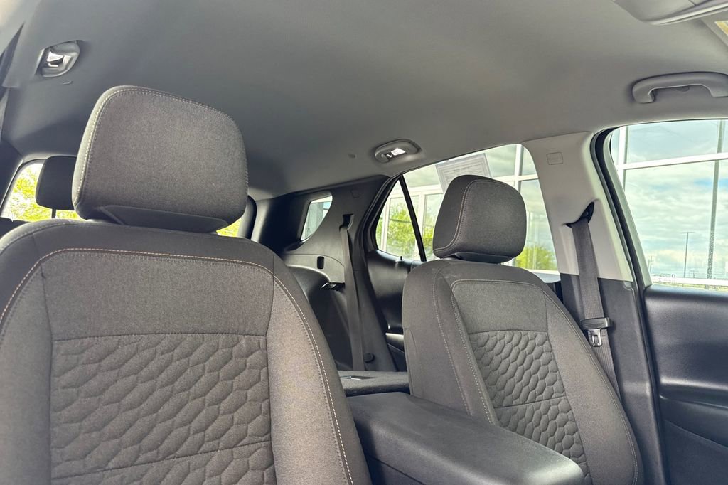 Used 2019 Chevrolet Equinox LT FWD image 17