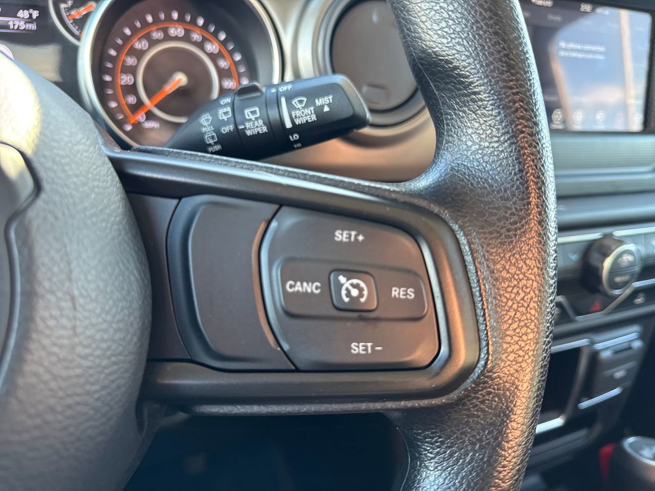 Used 2022 Jeep Wrangler Unlimited Sport image 25