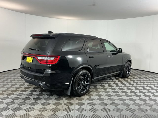 Used 2022 Dodge Durango R/T w/ Tow 'N Go Group AWD/4WD image 5