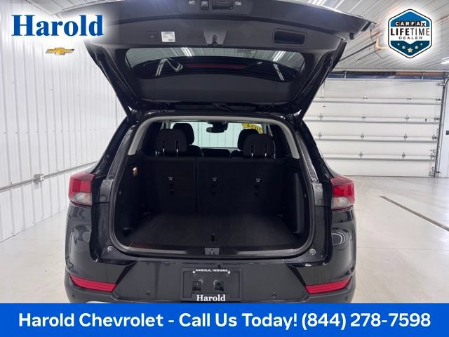Used 2024 Chevrolet TrailBlazer LT w/ Convenience Package FWD image 5