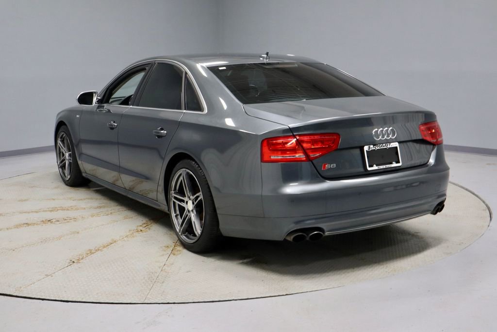 Used 2013 Audi S8 4.0T w/ Driver Assistance Pkg image 10
