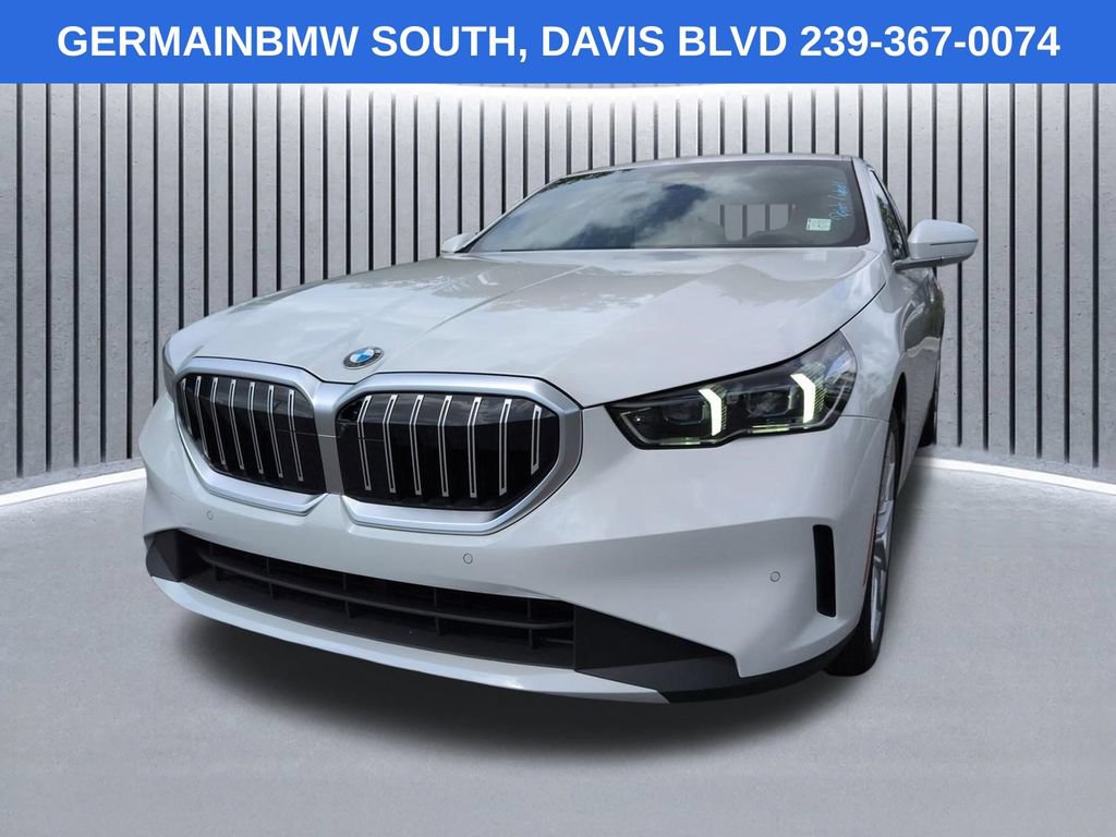 Certified 2024 BMW 530i w/ Premium Package RWD image 9