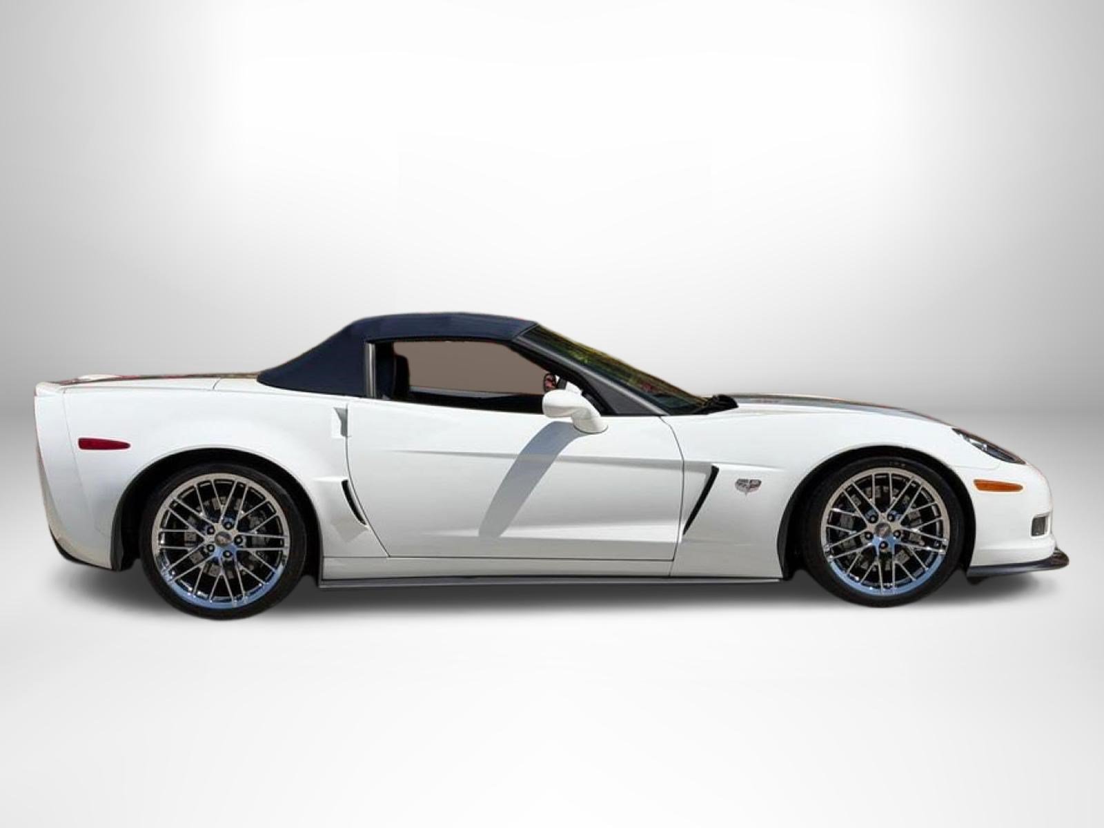 Used 2013 Chevrolet Corvette 427 w/ 1SC Preferred Equipment Group RWD image 4