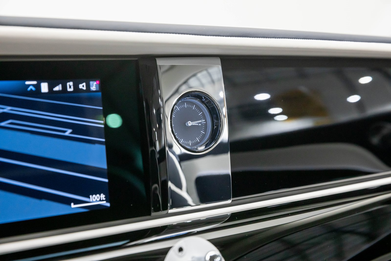 New 2026 Rolls-Royce Spectre image 22