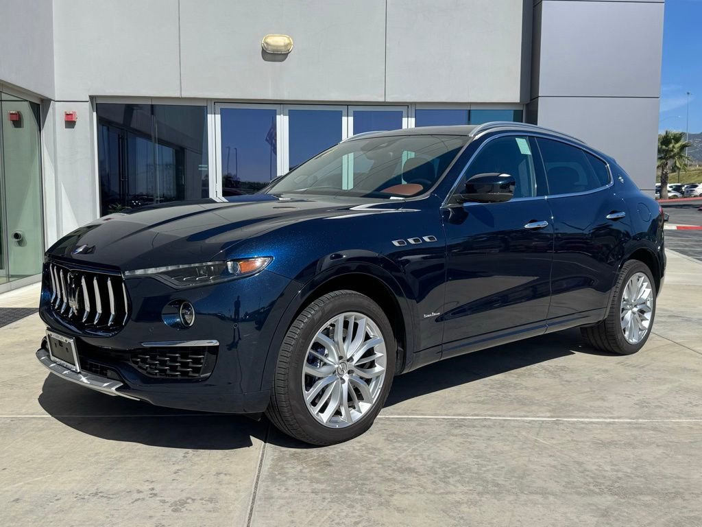 Used 2020 Maserati Levante S GranLusso image 4