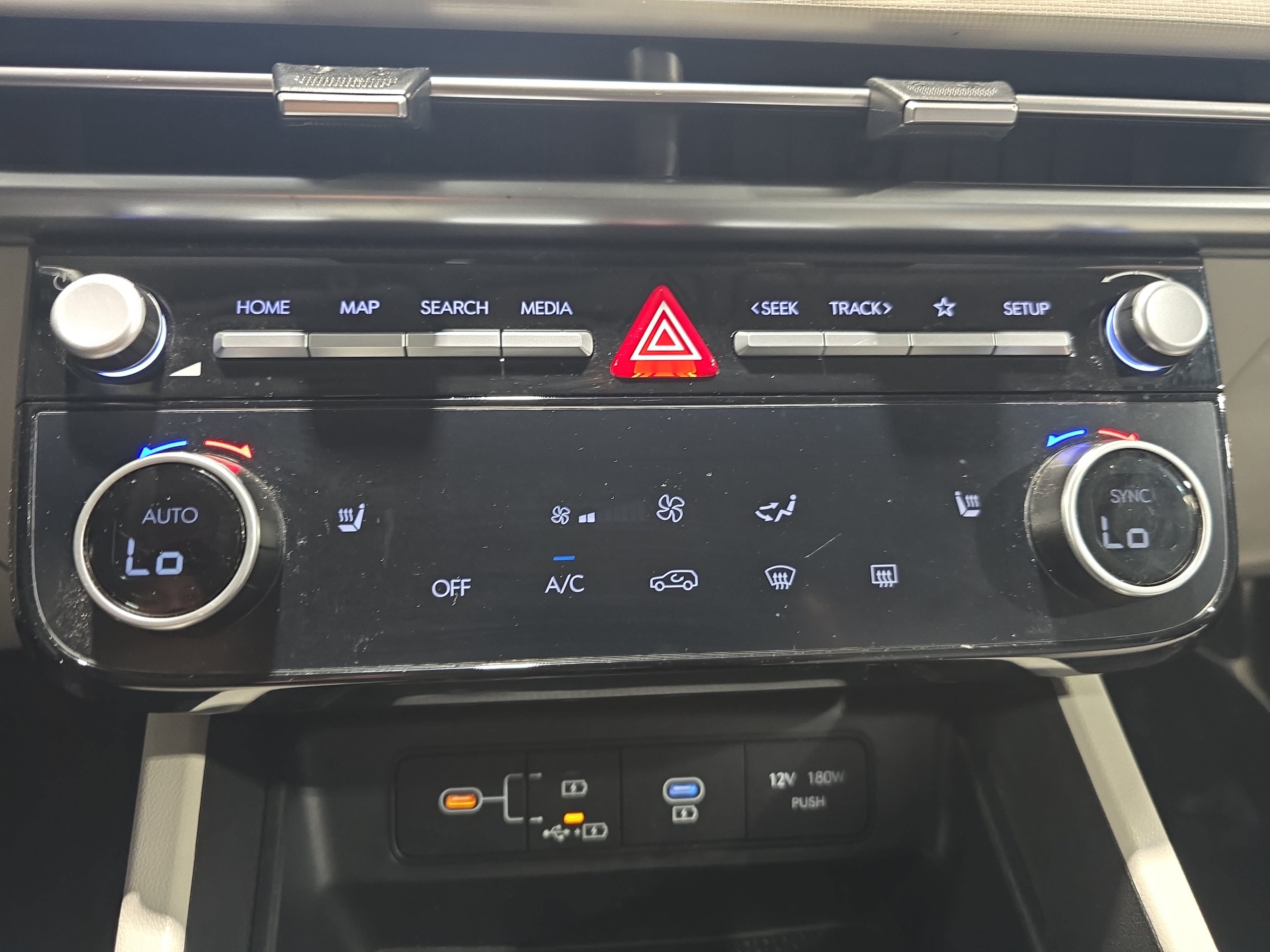 Used 2026 Hyundai Tucson SEL AWD/4WD image 23
