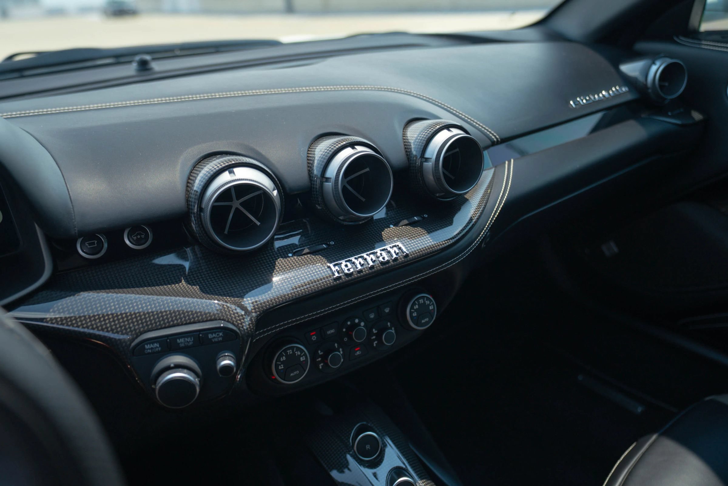 Used 2015 Ferrari F12 Berlinetta RWD image 57