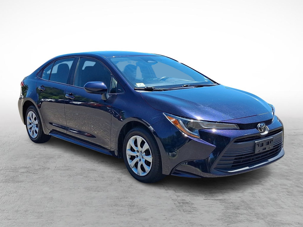 Used 2023 Toyota Corolla LE FWD image 7