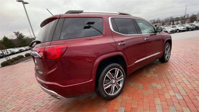 Used 2018 GMC Acadia Denali w/ Technology Package image 9
