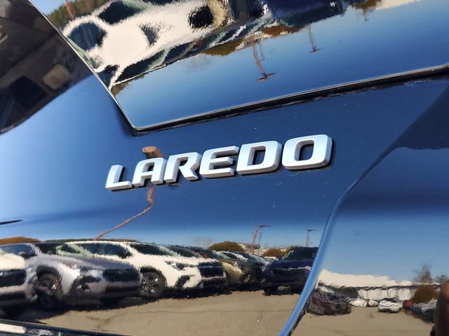 New 2026 Jeep Grand Cherokee Laredo X AWD/4WD image 7